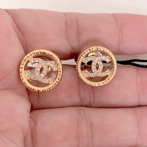 Chanel CC Stud Crystal Earrings - Picture 9 of 10
